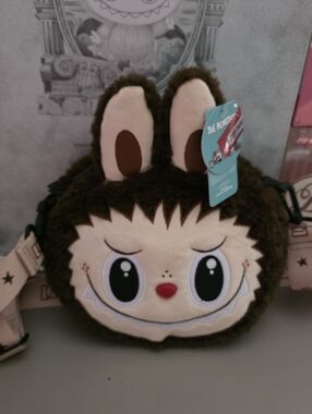 POP MART Pop Land EXCLUSIVE Labubu Head Plush Crossbody Bag NWT